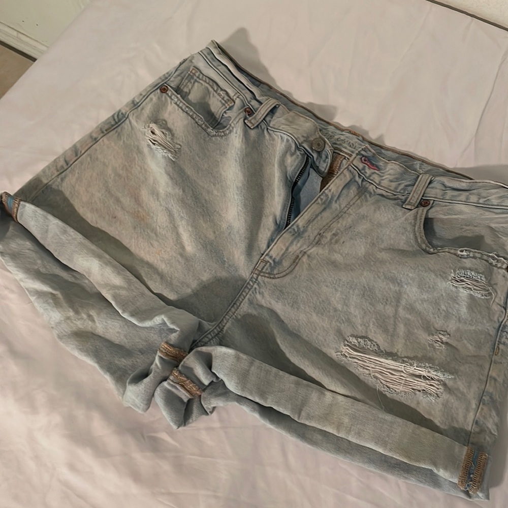 American eagle mom shorts